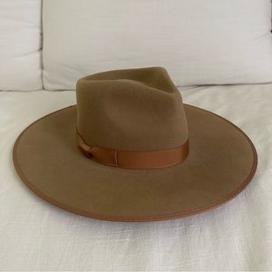 Lack of Color Teak Rancher (Brown) - Size S